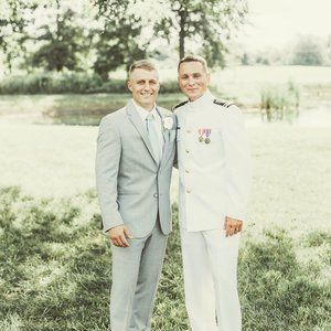 Meet your Posher, Chase